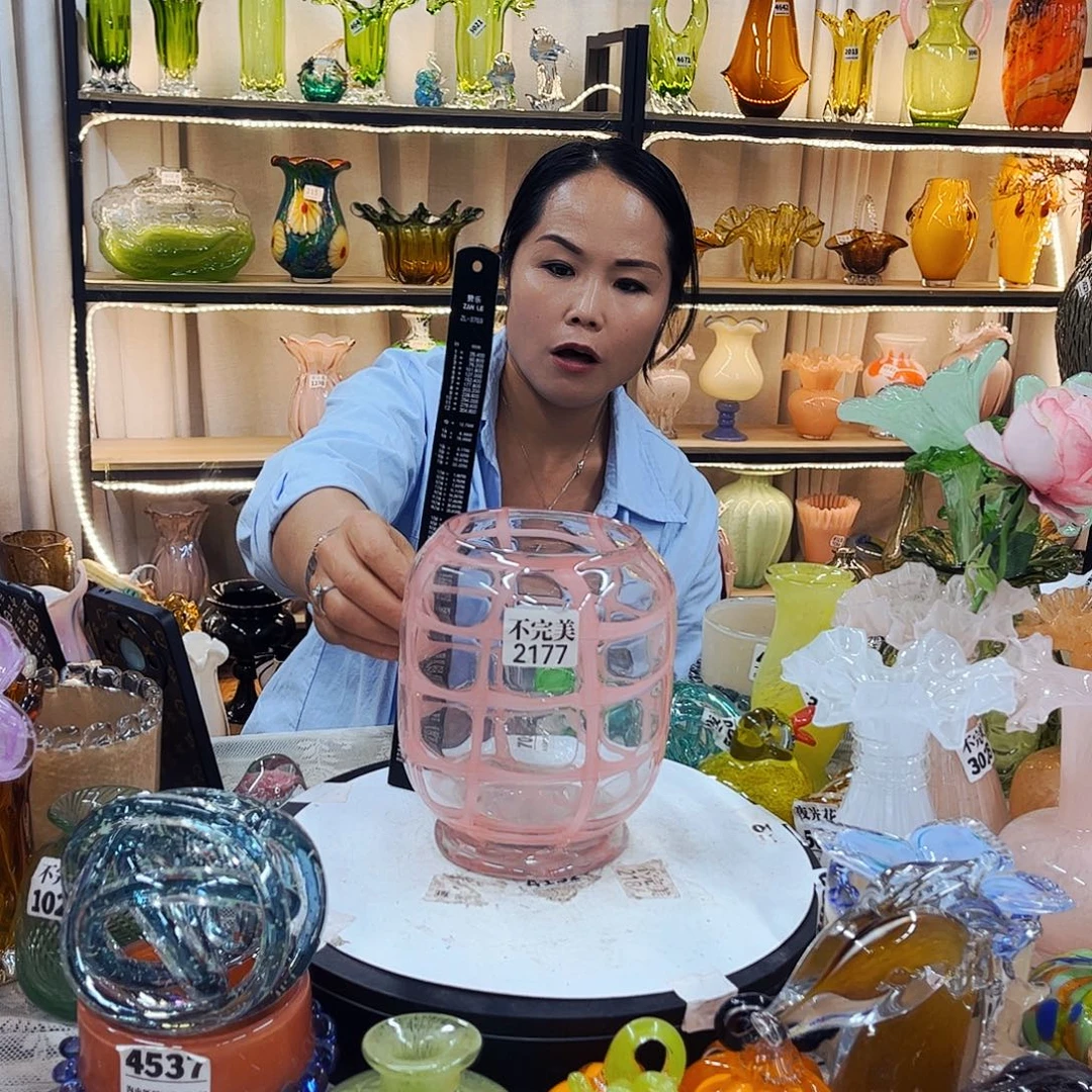2177 家悦美居琉璃摆件不完美