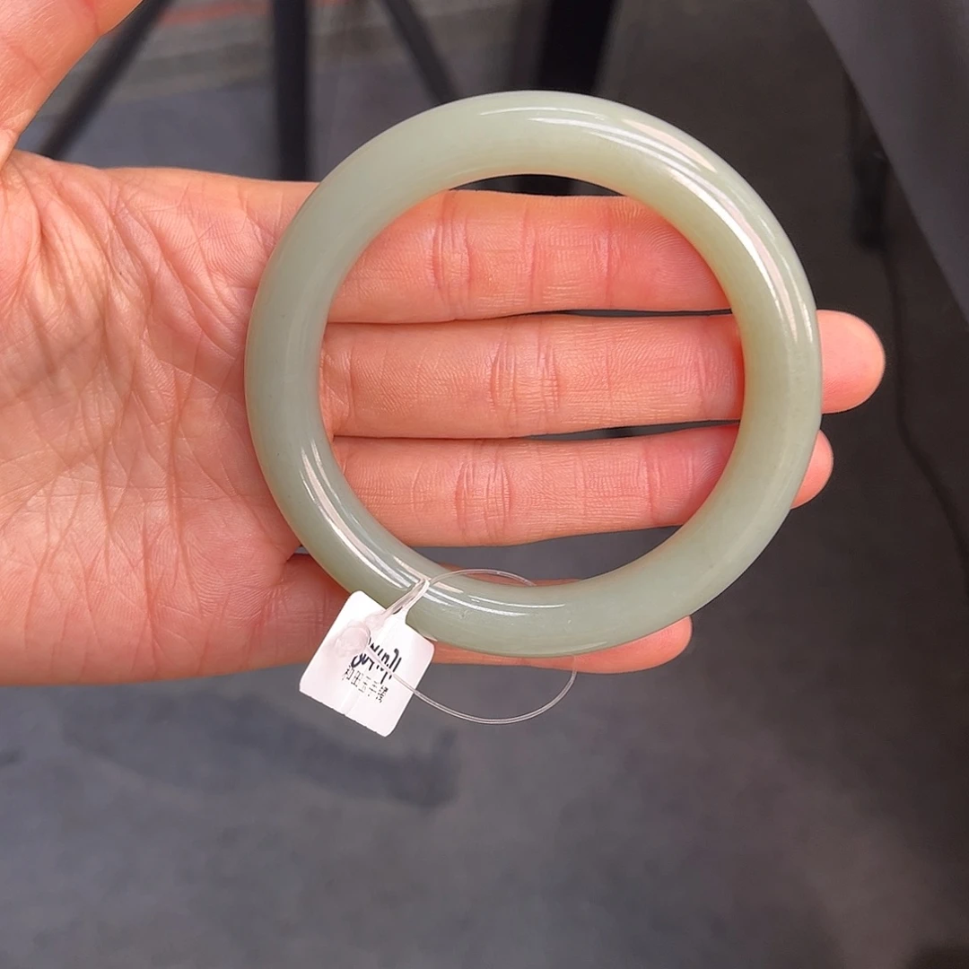 和田玉未镶嵌手镯58.8