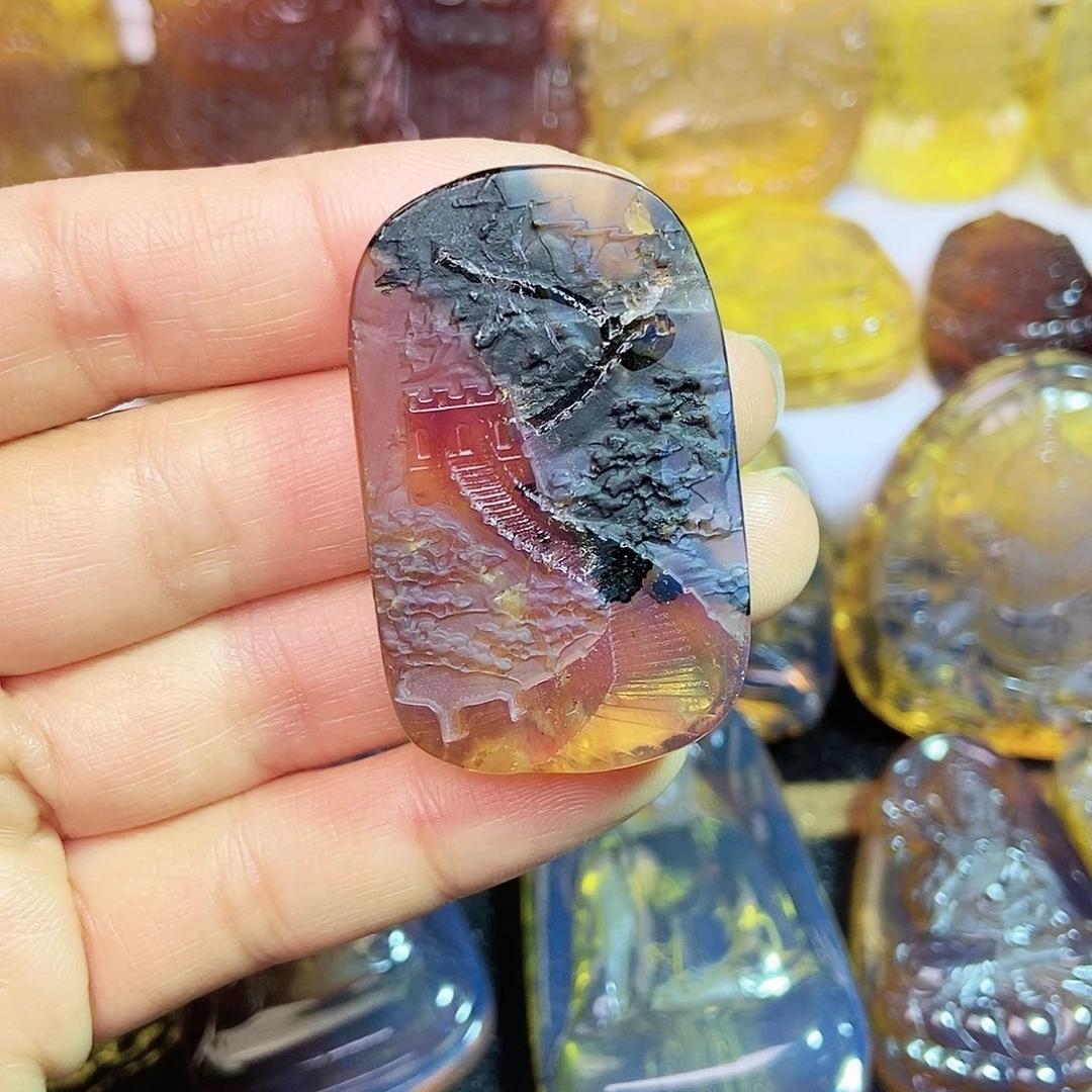 琥珀颈饰未镶嵌琥珀