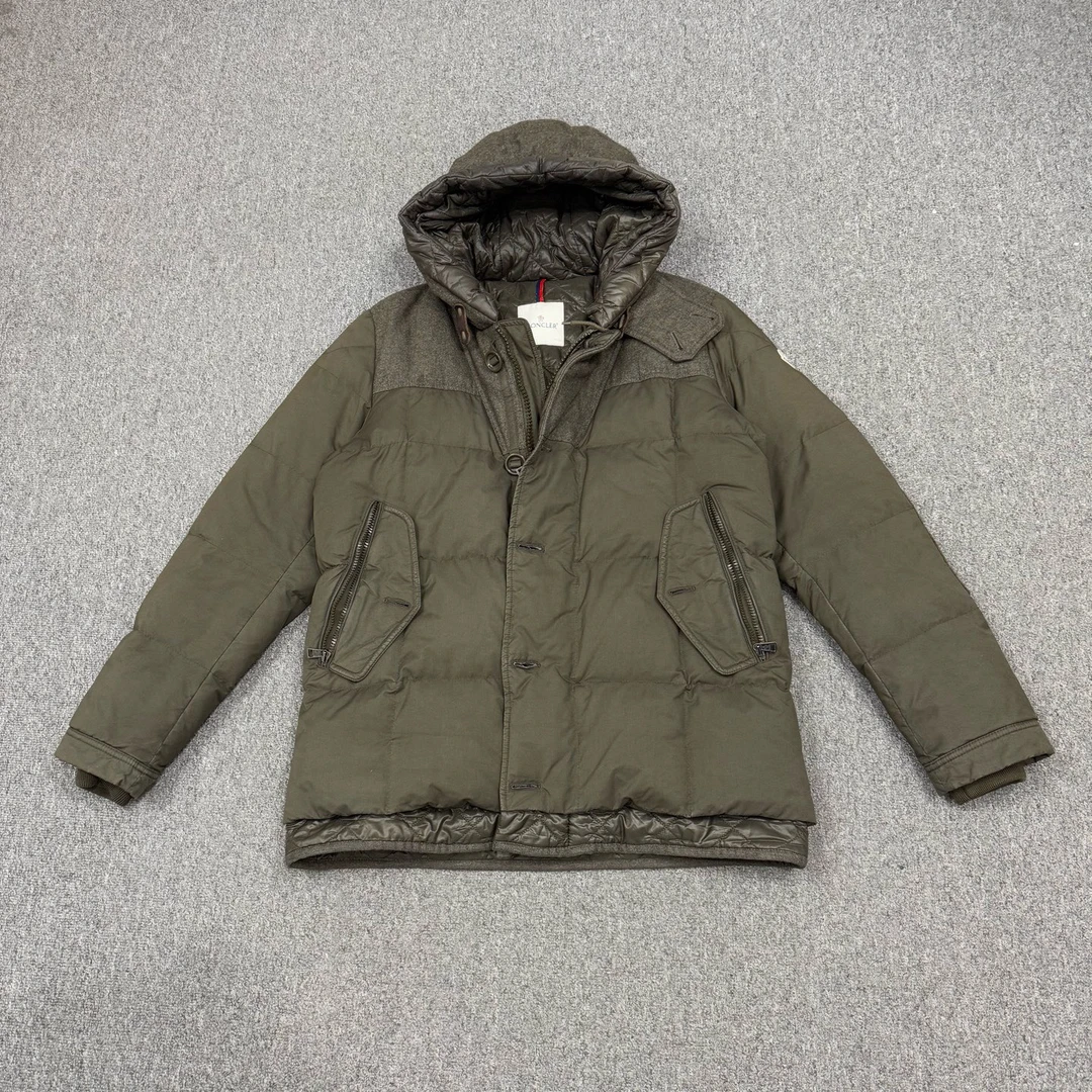 90新 MONCLER 18392299蒙口墨绿色手臂徽标logo羽绒服外套 4码9新