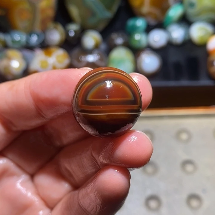 玛瑙/玉髓未镶嵌珠宝半成品