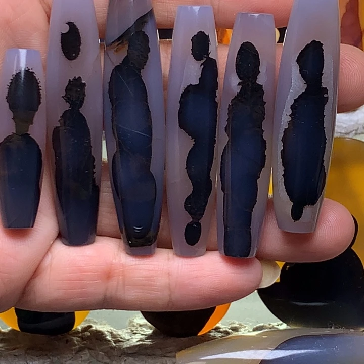 玛瑙/玉髓颈饰未镶嵌天**月84