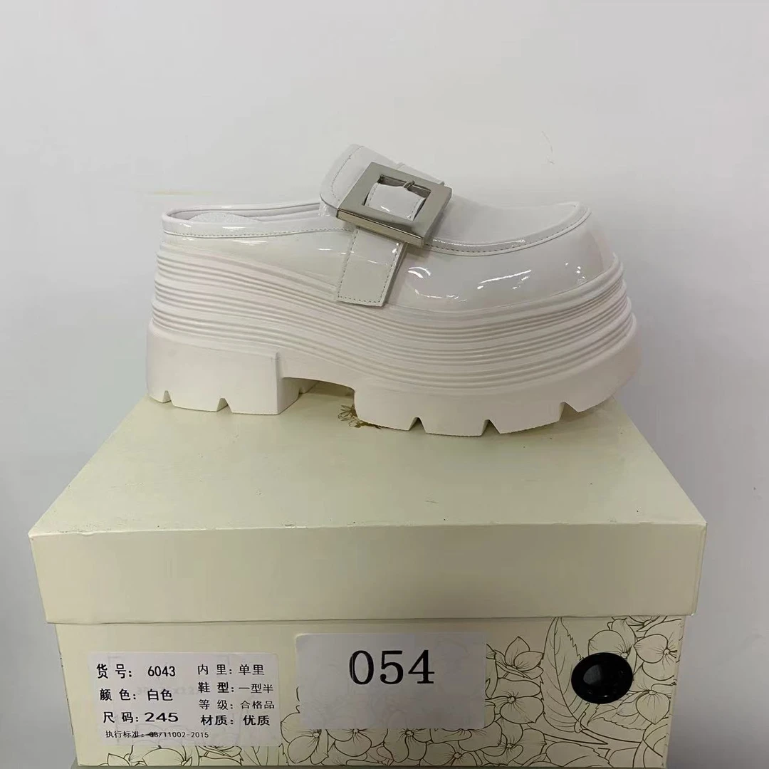 【清仓】2025小个子厚底平增高百搭女鞋054