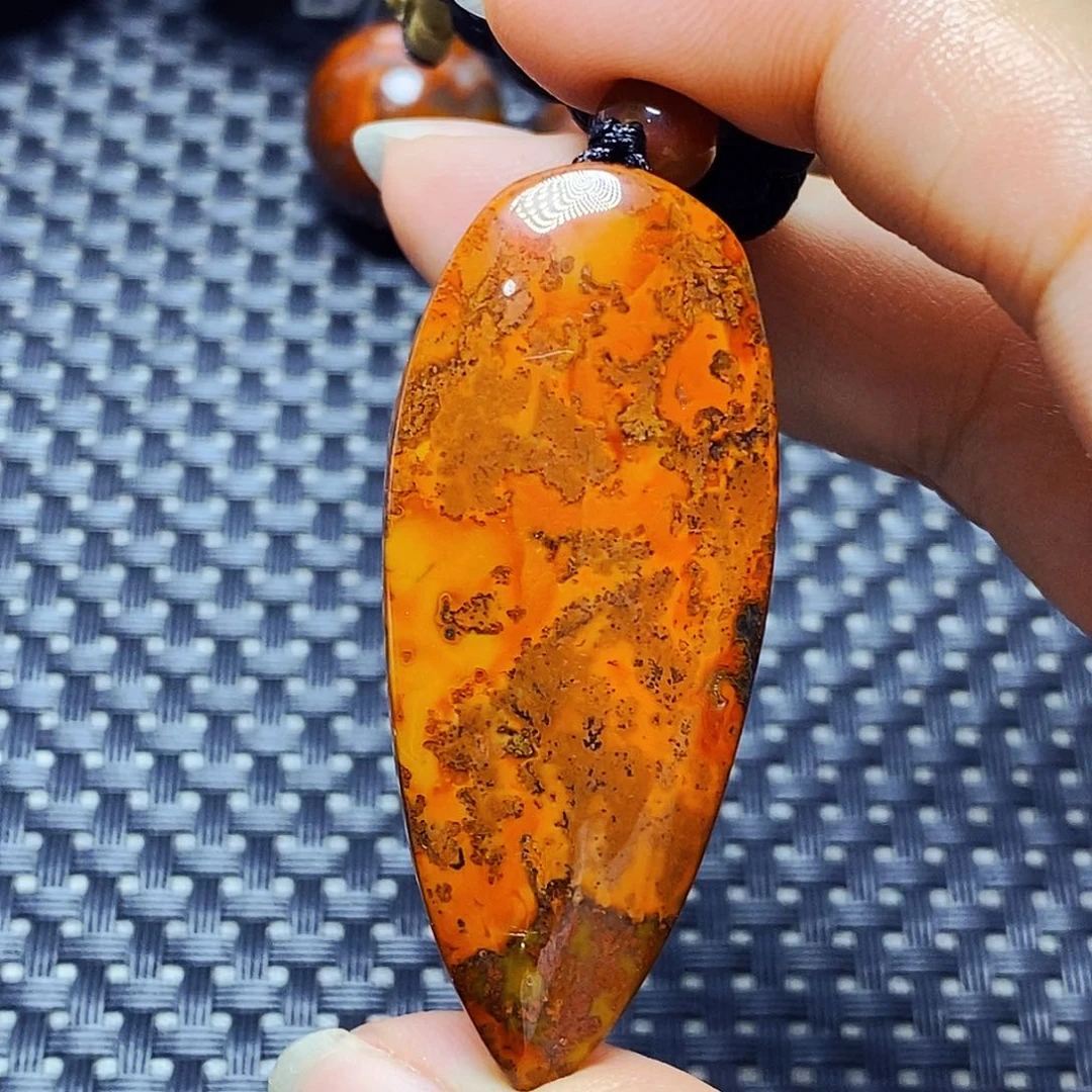 玛瑙/玉髓颈饰未镶嵌找**己