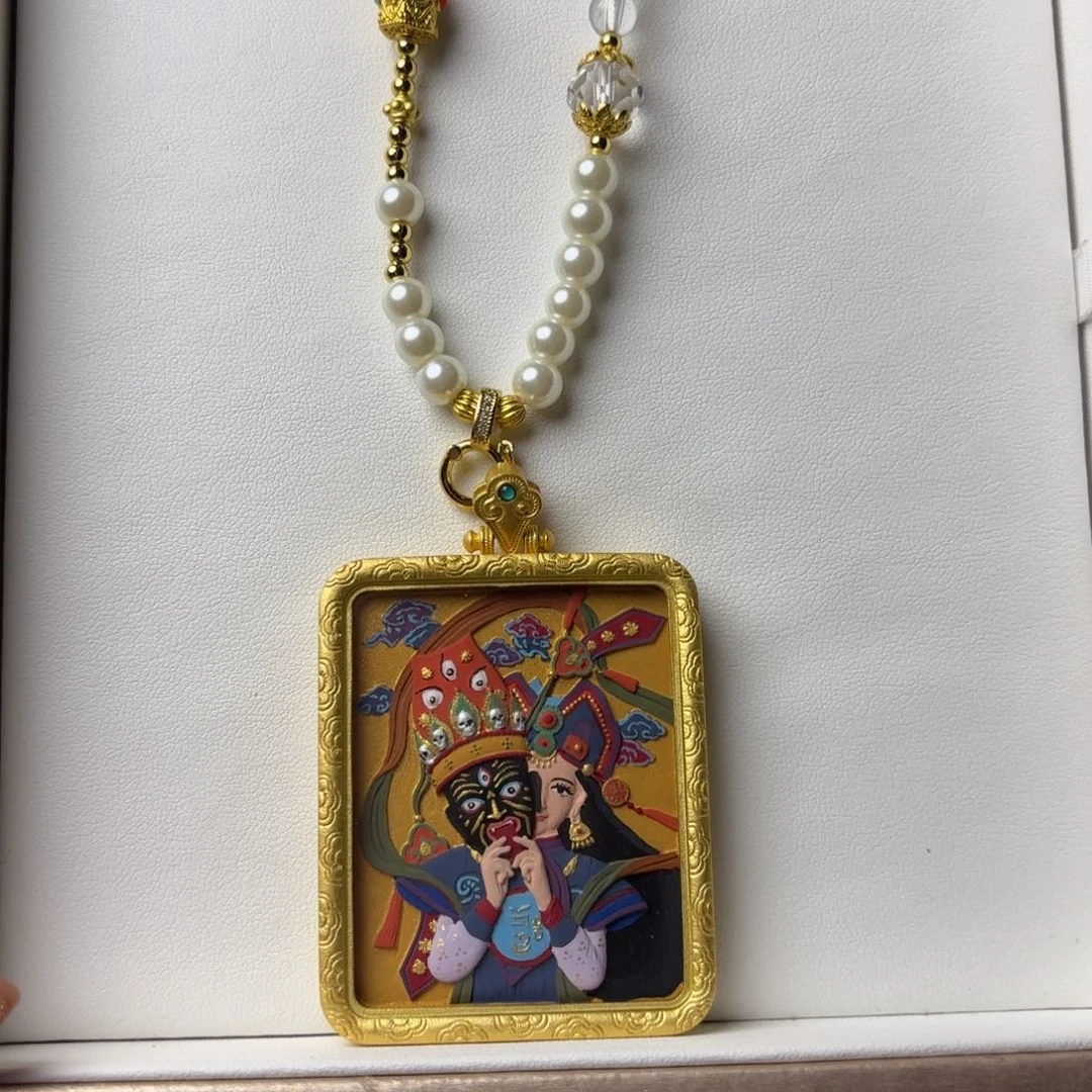 吊坠婷**莉装裱画扎基拉姆前世今生