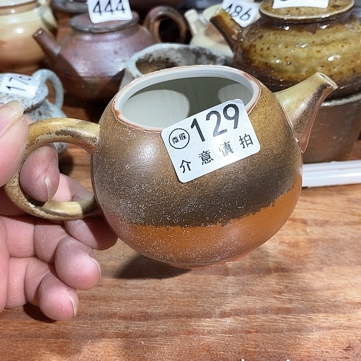 我们的确是一个人的
