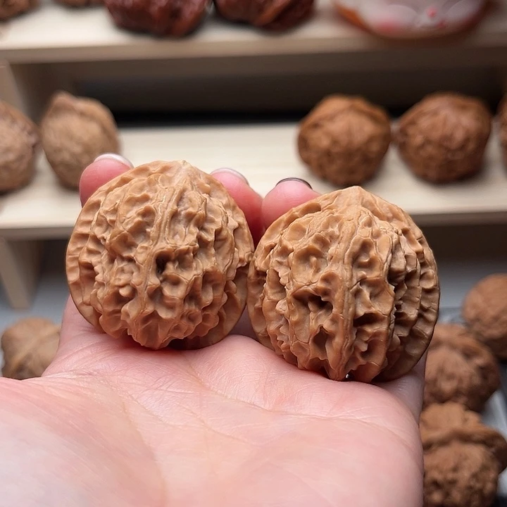 吊坠文玩核桃苹果园38+