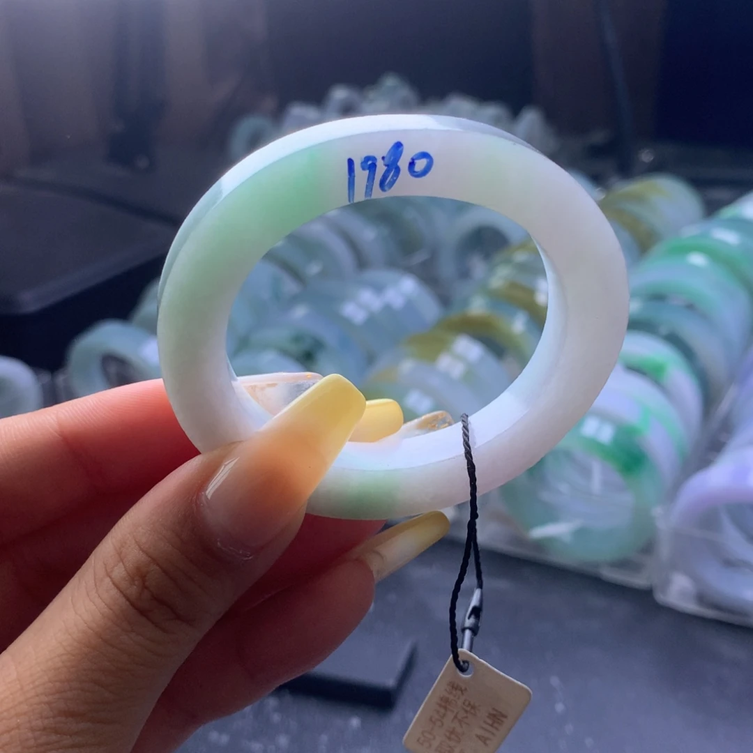 定制翡翠未镶嵌50-55贵妃