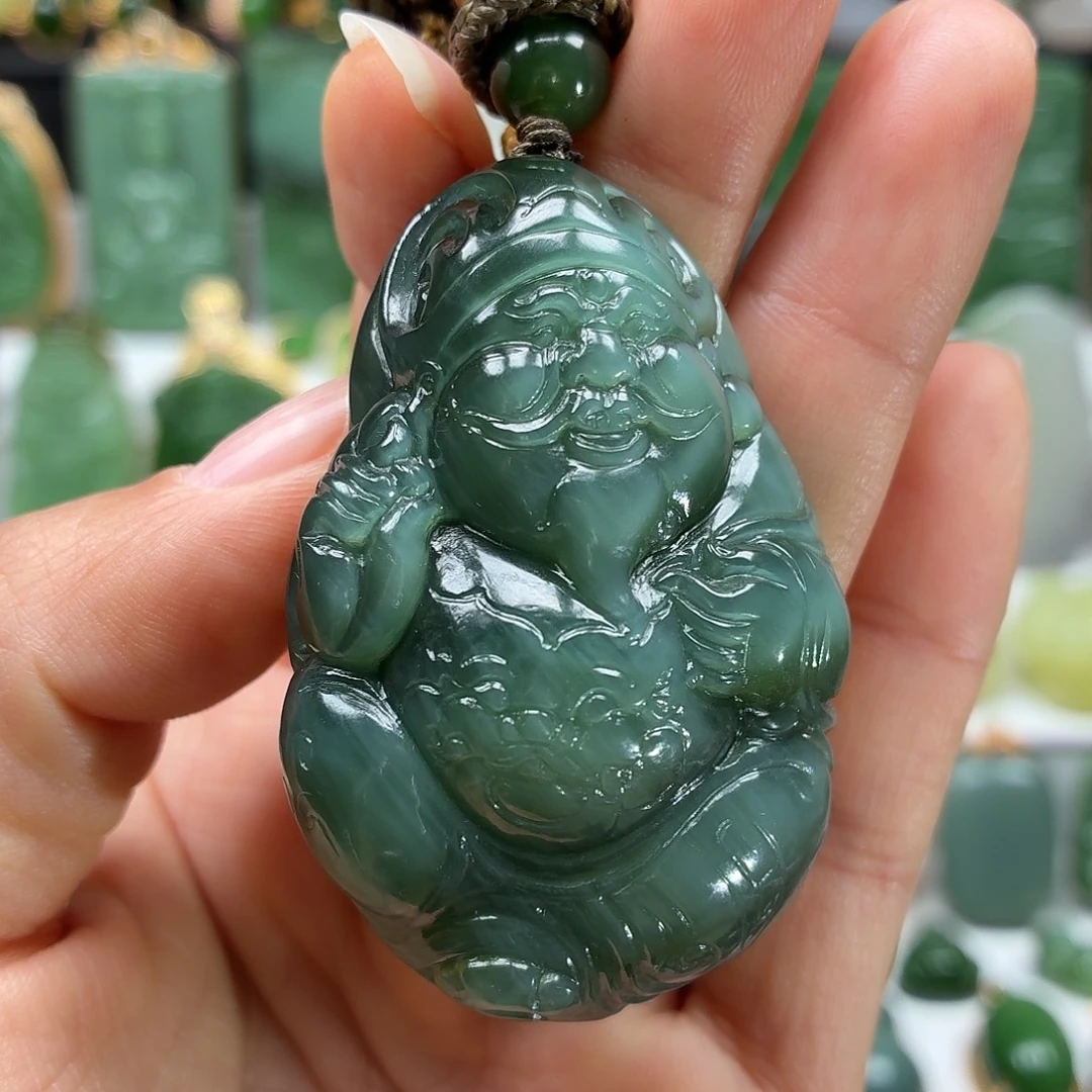 和田玉未镶嵌颈饰碧玉猫眼