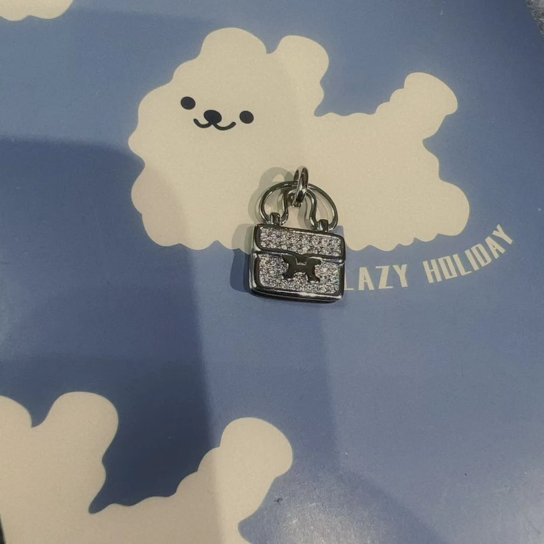 铂金Pt950吊坠    4.09克