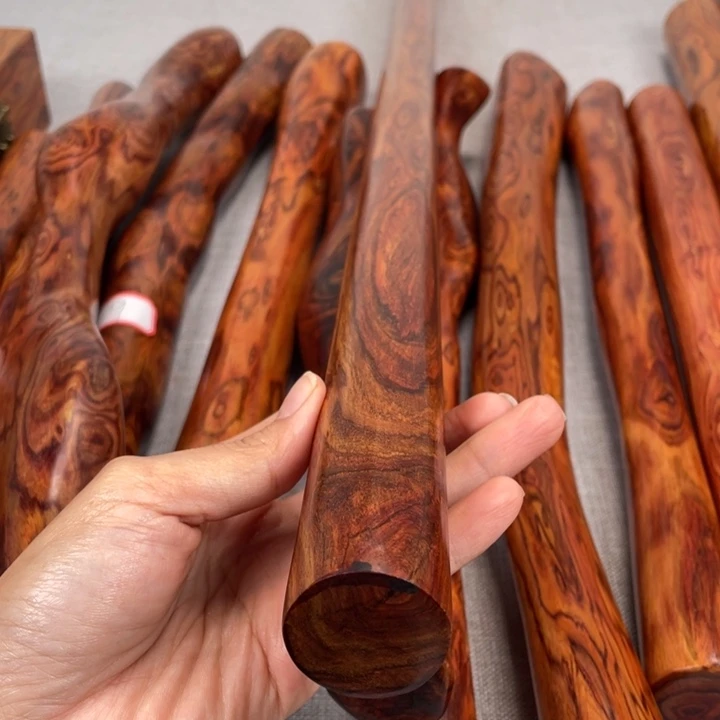 荆***椅海南黄花梨直棍一根