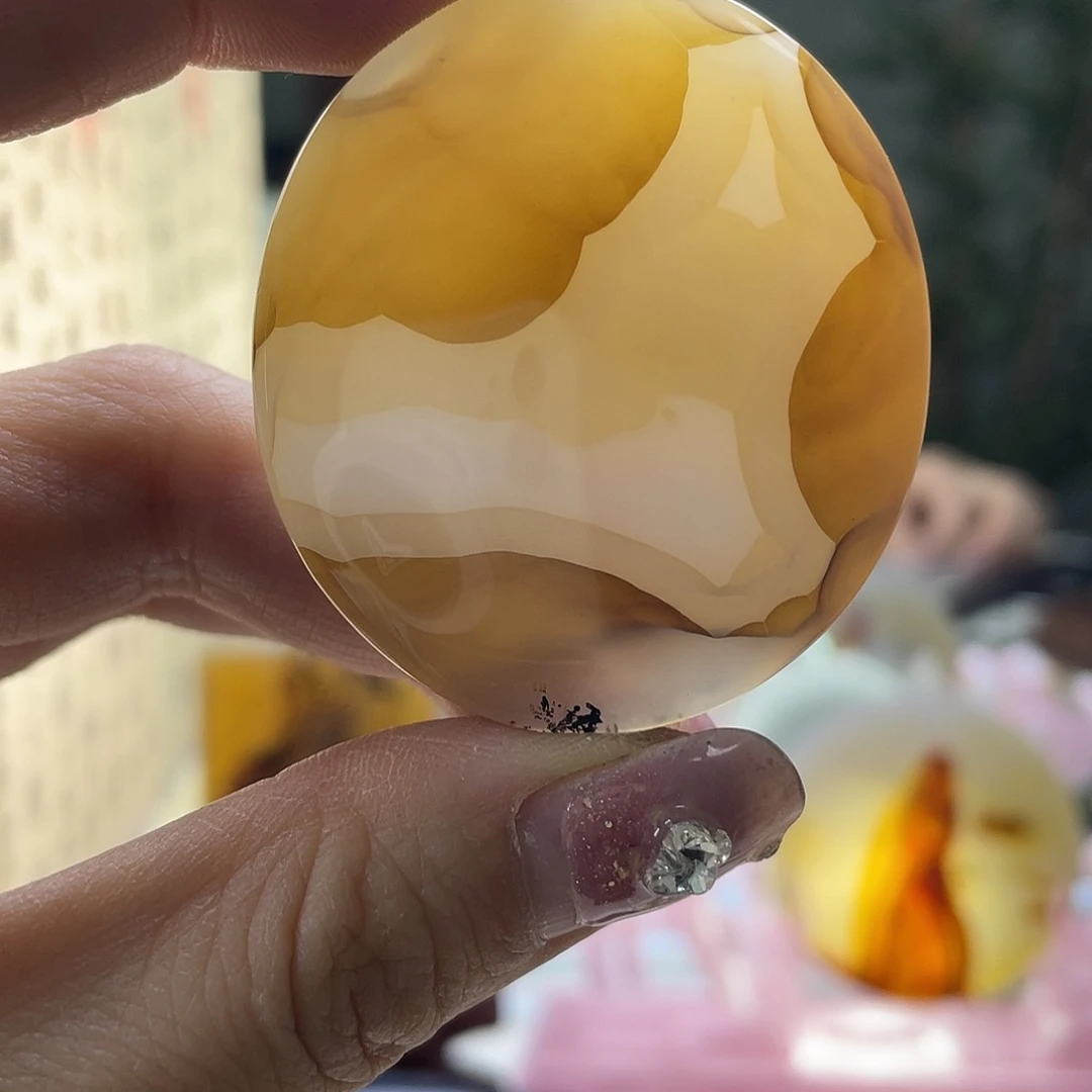 玛瑙/玉髓未镶嵌珠宝奇石