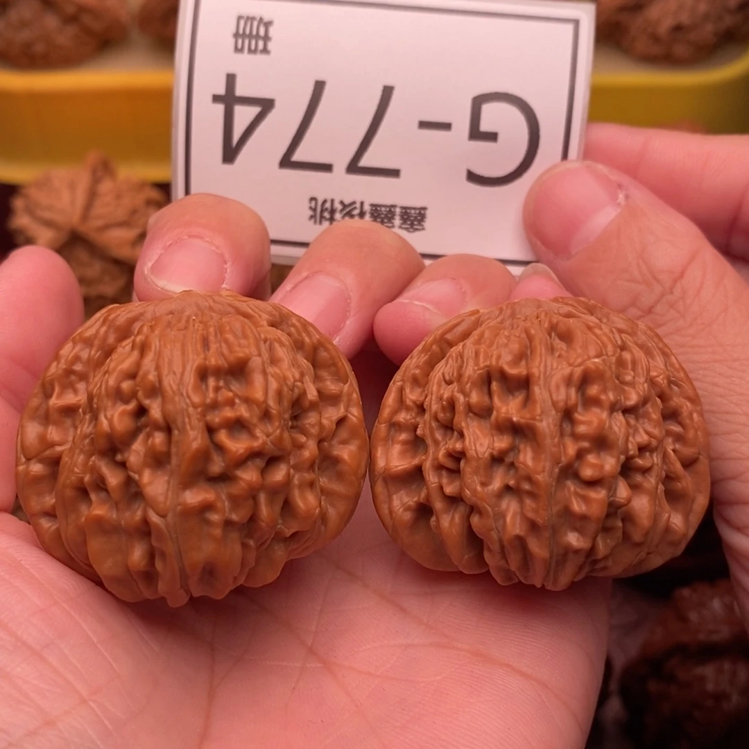 文玩核桃把件汉高楼41