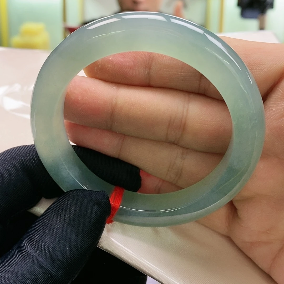 【闪购商品】未镶嵌手镯翡翠