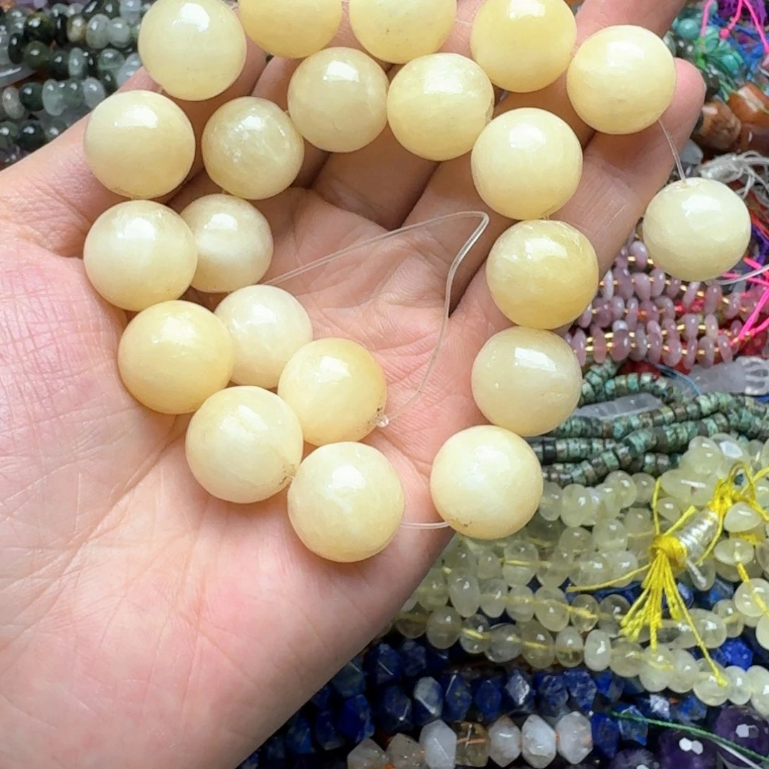玛瑙/玉髓合金珠宝半成品一条17mm米黄玉