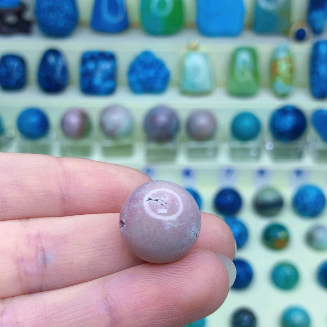 绿松石绿松石未镶嵌