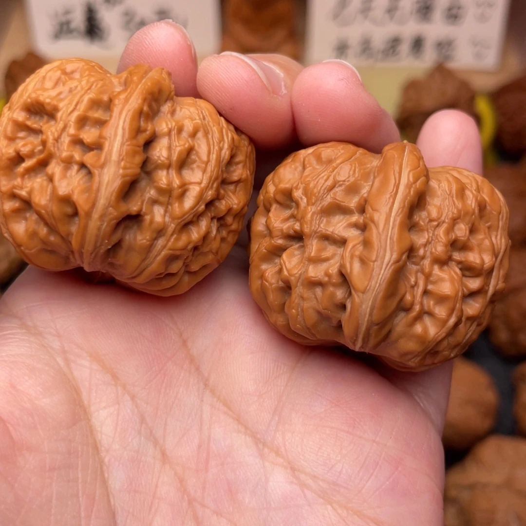 文玩核桃把件元宝38