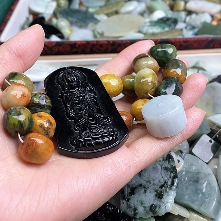 @****翡翠未镶嵌颈饰天然翡翠