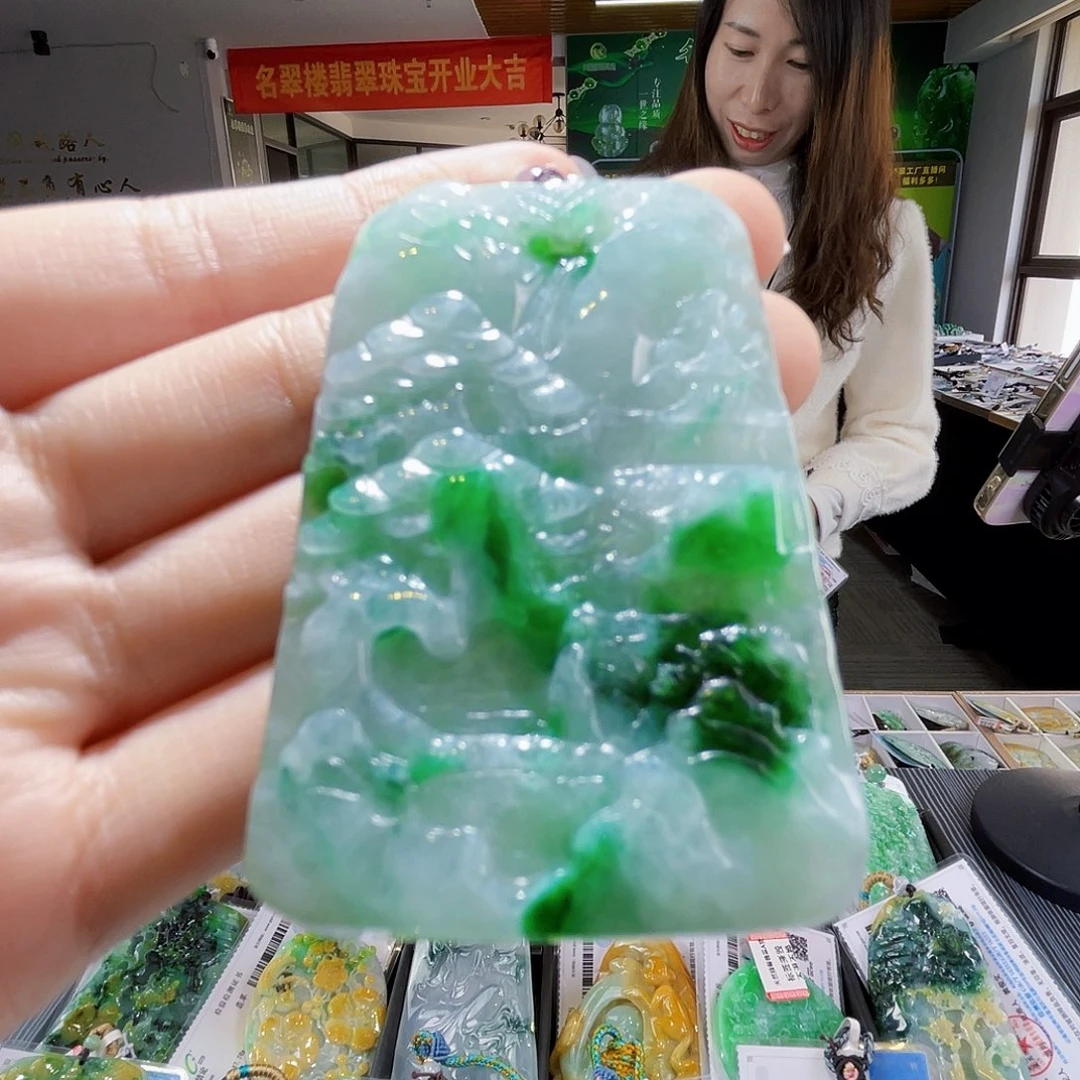 颈饰未镶嵌翡翠翡翠