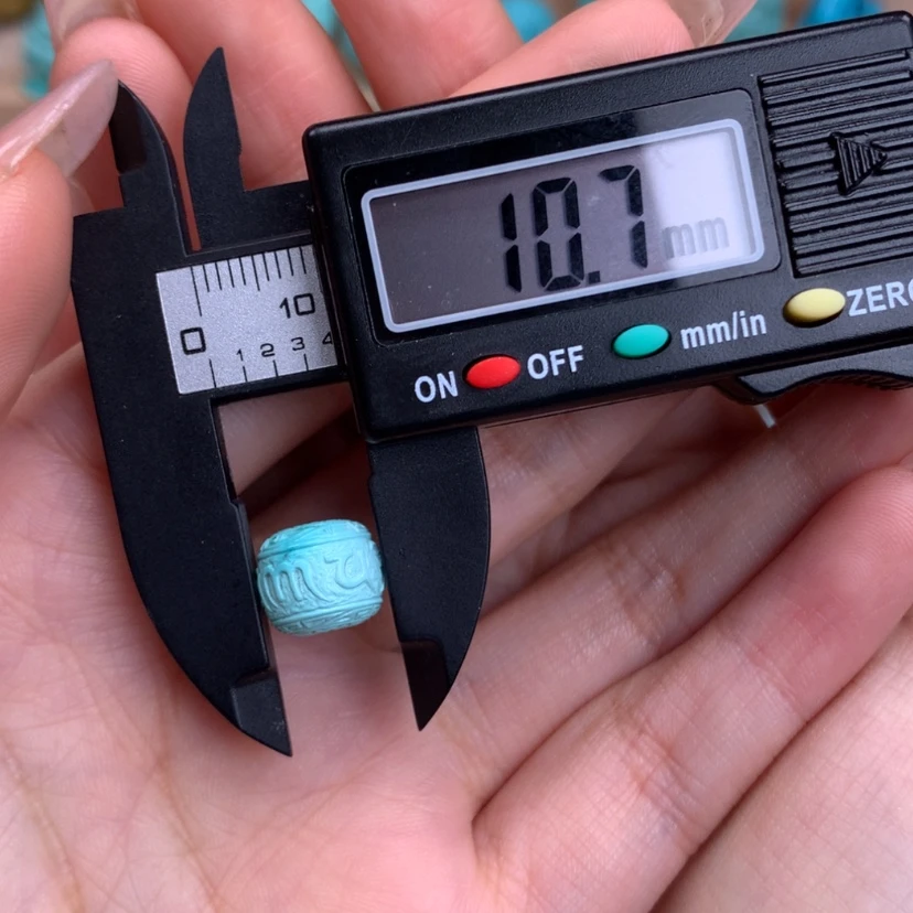 【闪购商品】绿松石雕刻未镶嵌随**?