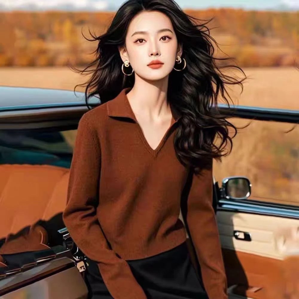 鑫欣阿玛施艾正2025秋冬新款V领针织衫纯欲慵懒风女装多巴胺服装