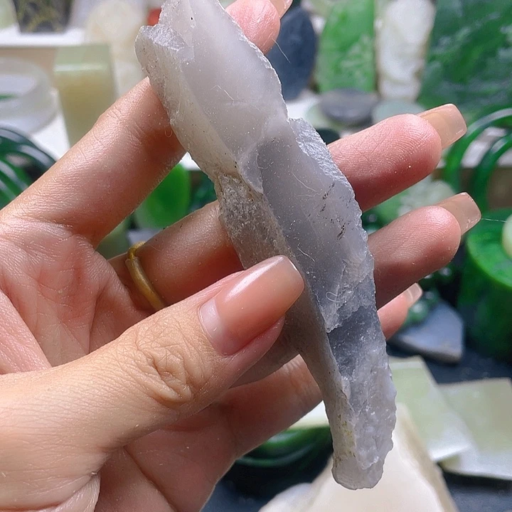 和田玉未镶嵌珠宝半成品