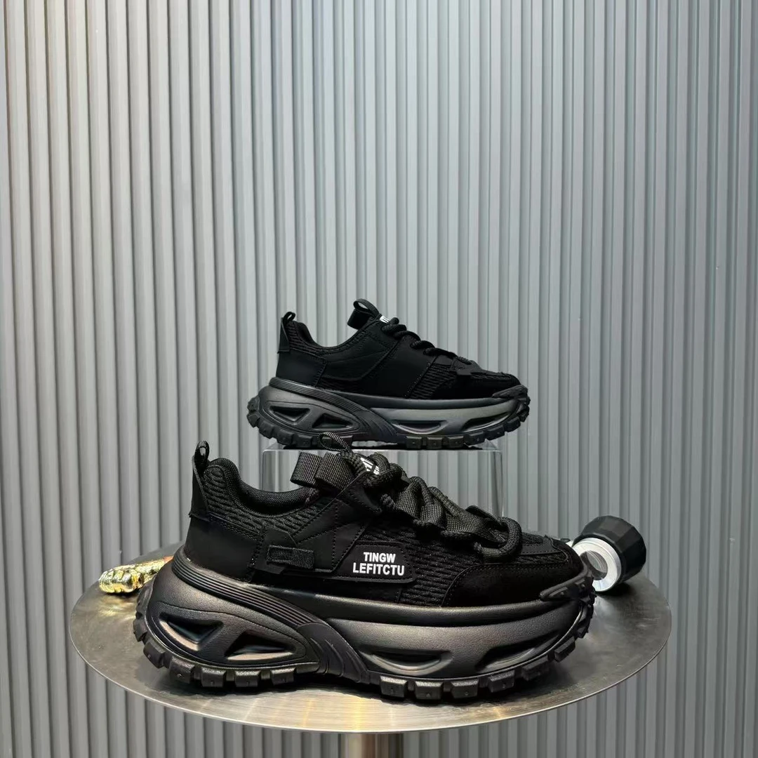 2025袭击新款男鞋潮流运动鞋舒适透气厚底韩版老爹鞋休闲鞋黑色