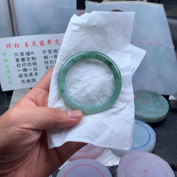 翡翠未镶嵌手镯（圆镯）53圆条圆条手镯