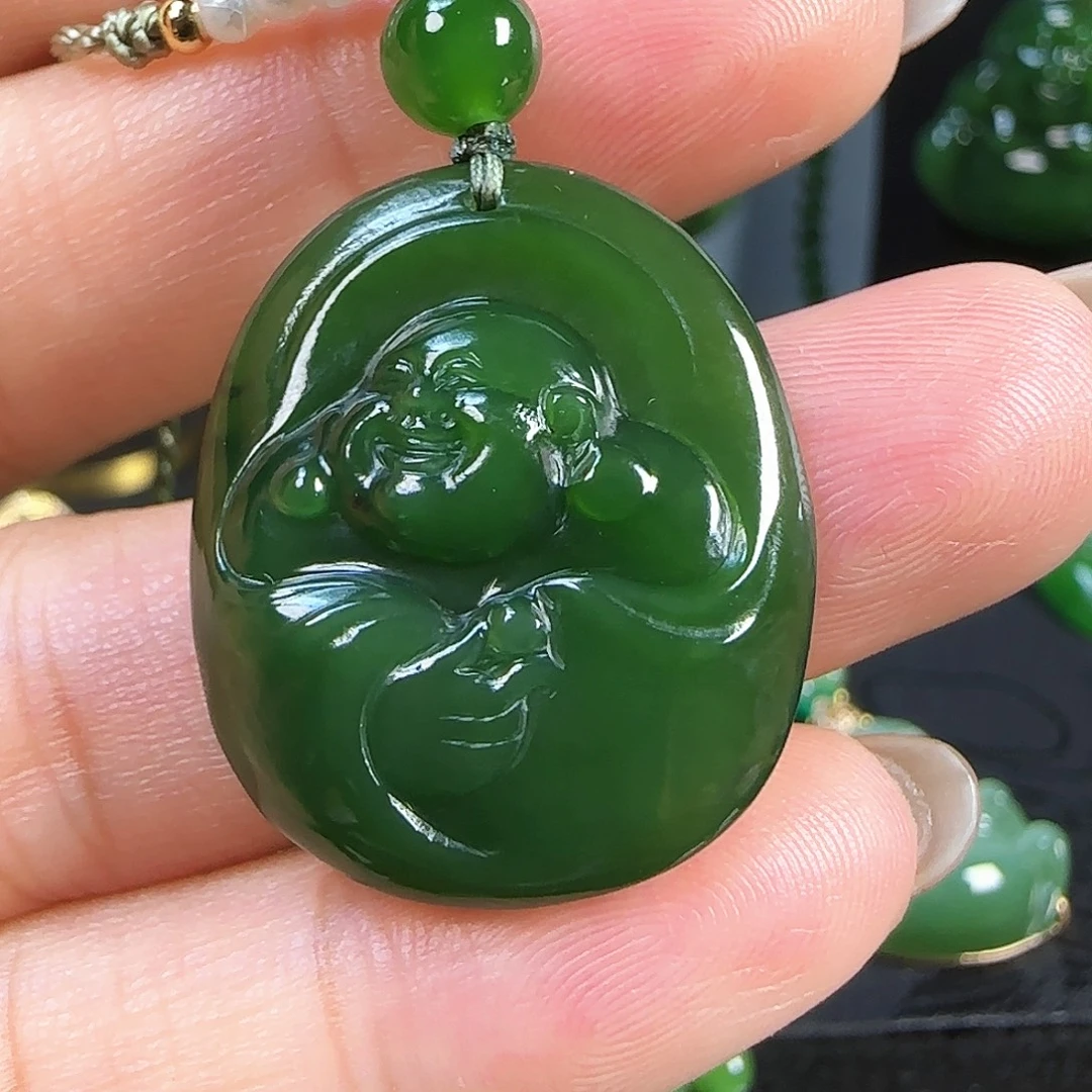 和田玉(碧玉)未镶嵌颈饰