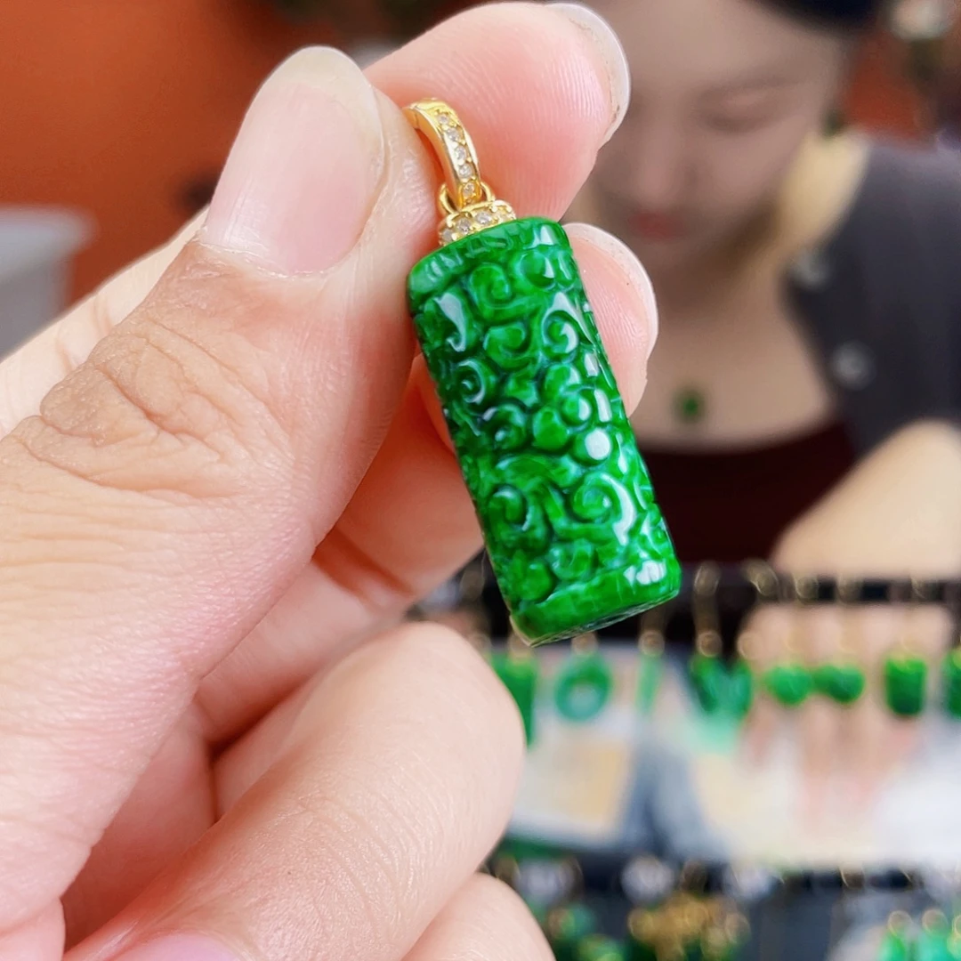 翡翠未镶嵌耳饰饰品