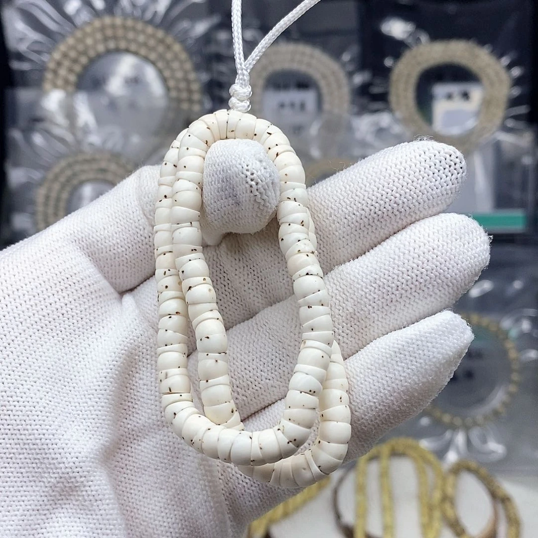 星月菩提吊坠湖****训卡6原白 大肠