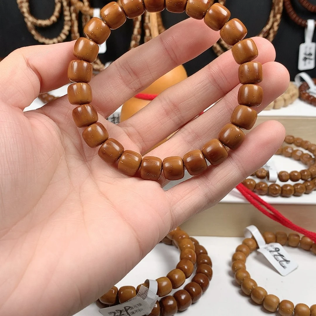 昊***觉紫金鼠吊坠10实心毕业款lgz