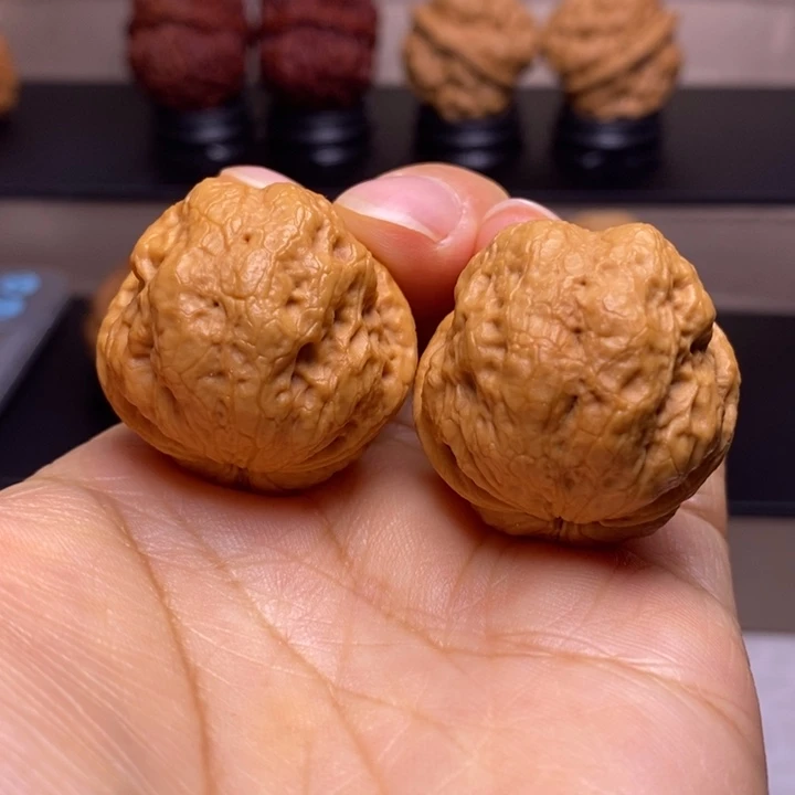 文玩核桃把件玉龙金蟾16