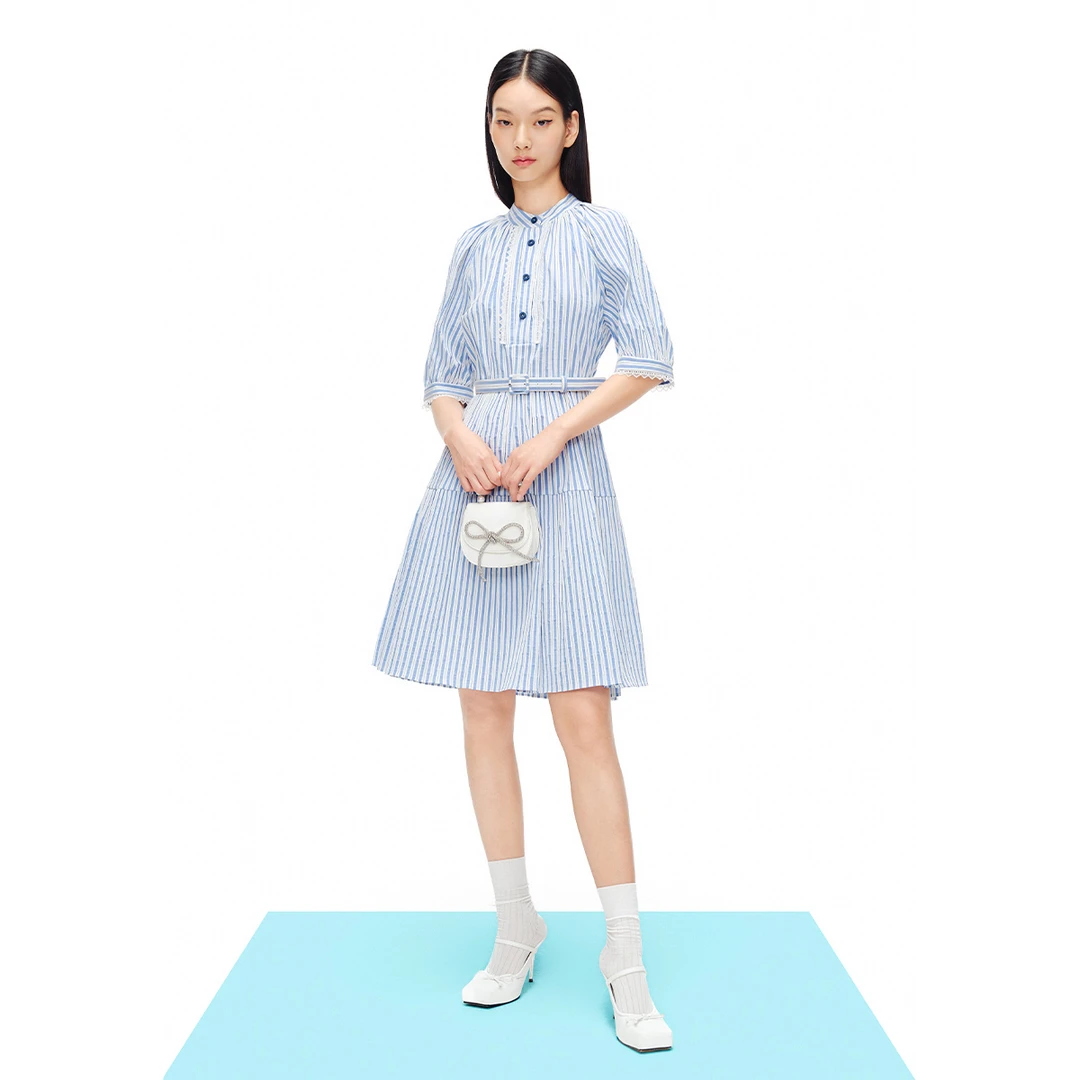 SALT.P可颜 2024年夏季蓝白条纹骑士袖连衣裙送腰带AC34205340