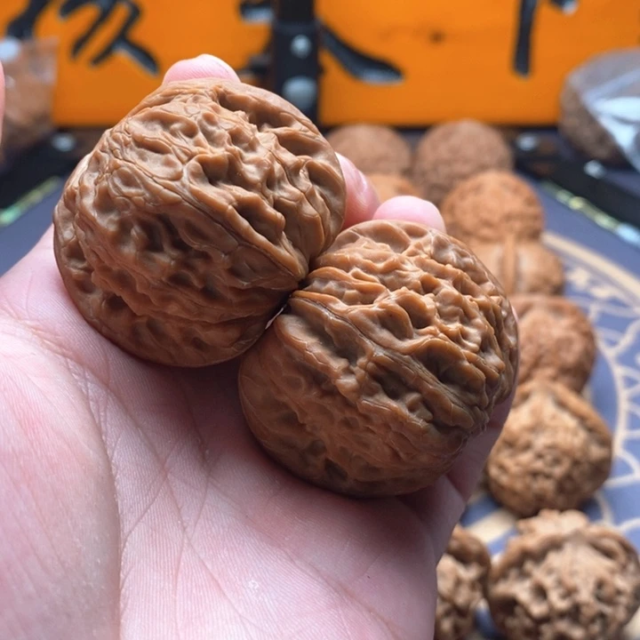 盼***希吊坠桃核文玩核桃磨盘42