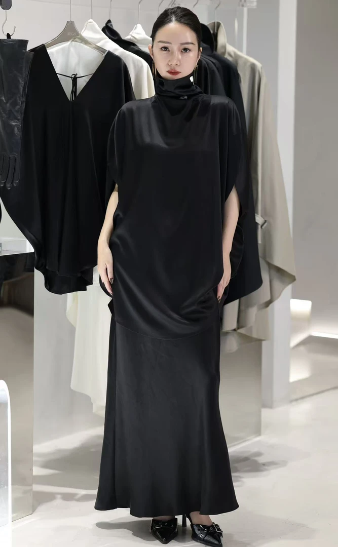 QIUHAO 2025AW 圆形双层高领上衣