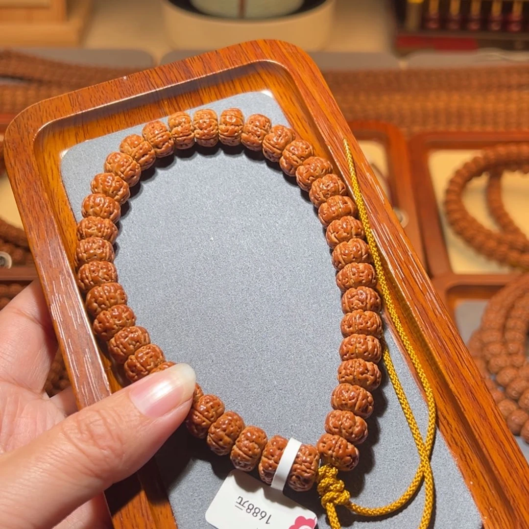手串金刚菩提木*泰森手持
