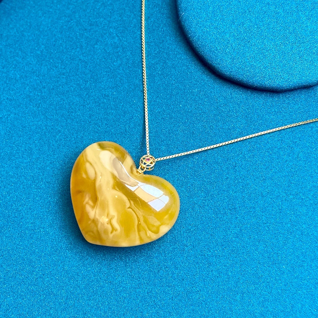 【七七八珠宝】俄料黄白爱心18K金吊坠ZX068108