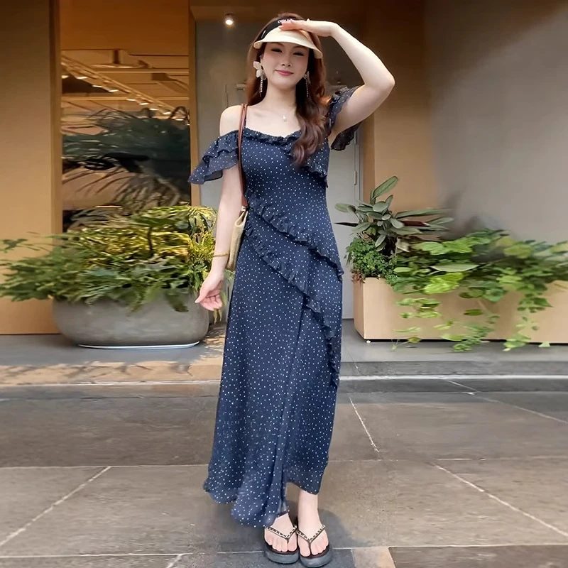 大码减龄荷叶边一字领波点连衣裙女2025夏季胖mm收腰显瘦气质裙子