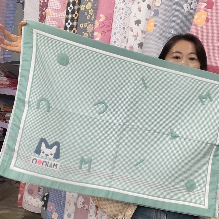 棉特价绿色字母小狗