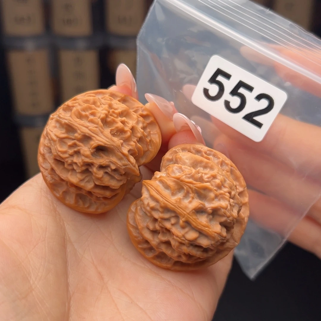 魏***淳吊坠文玩核桃苹果圆