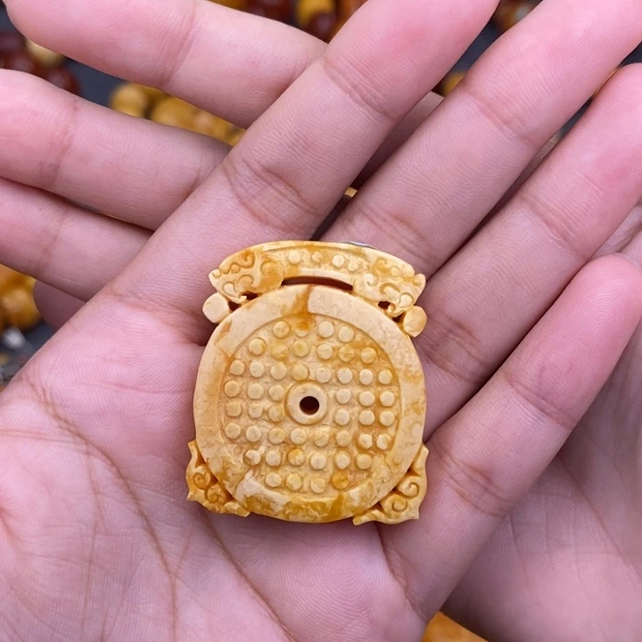 品***刘裸石蜜蜡未镶嵌蜜蜡L