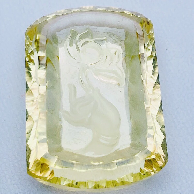 天然黄水晶佛手莲花雕刻件