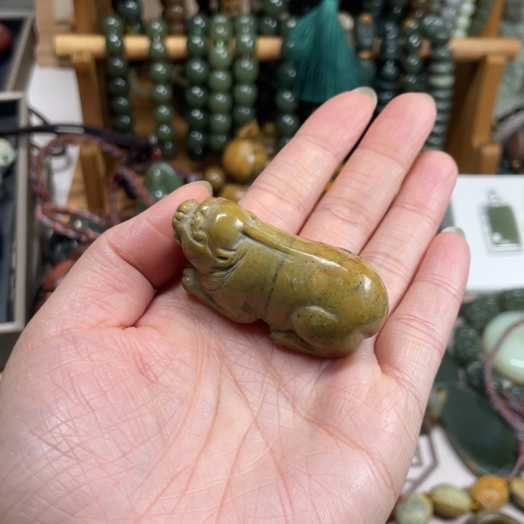 【闪购商品】岫岩河磨玉（透闪石质玉）手把件未镶嵌