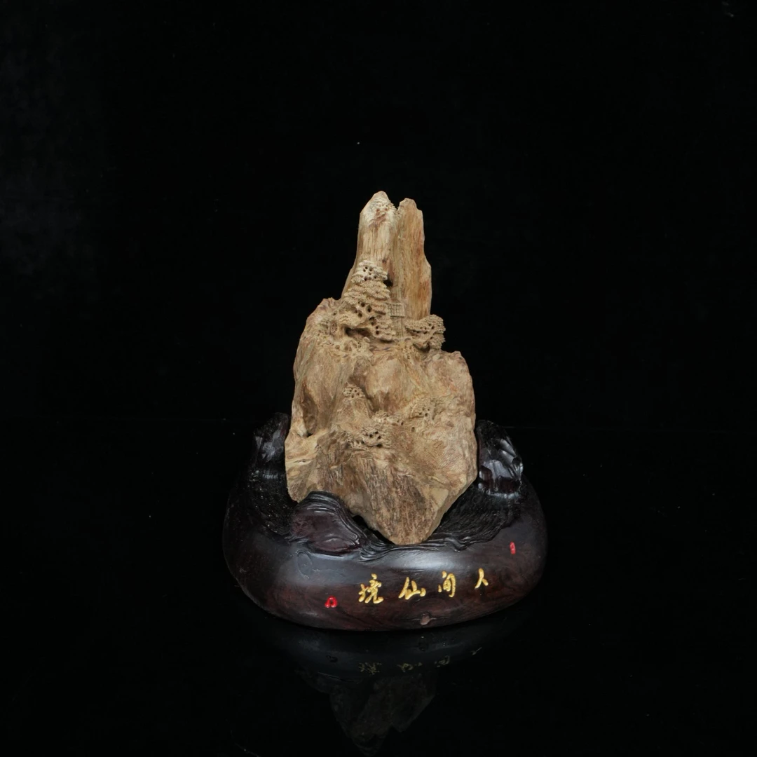 A7243 马尼拉软丝沉香/人间仙境 14.8x15.1x14cm 净105g