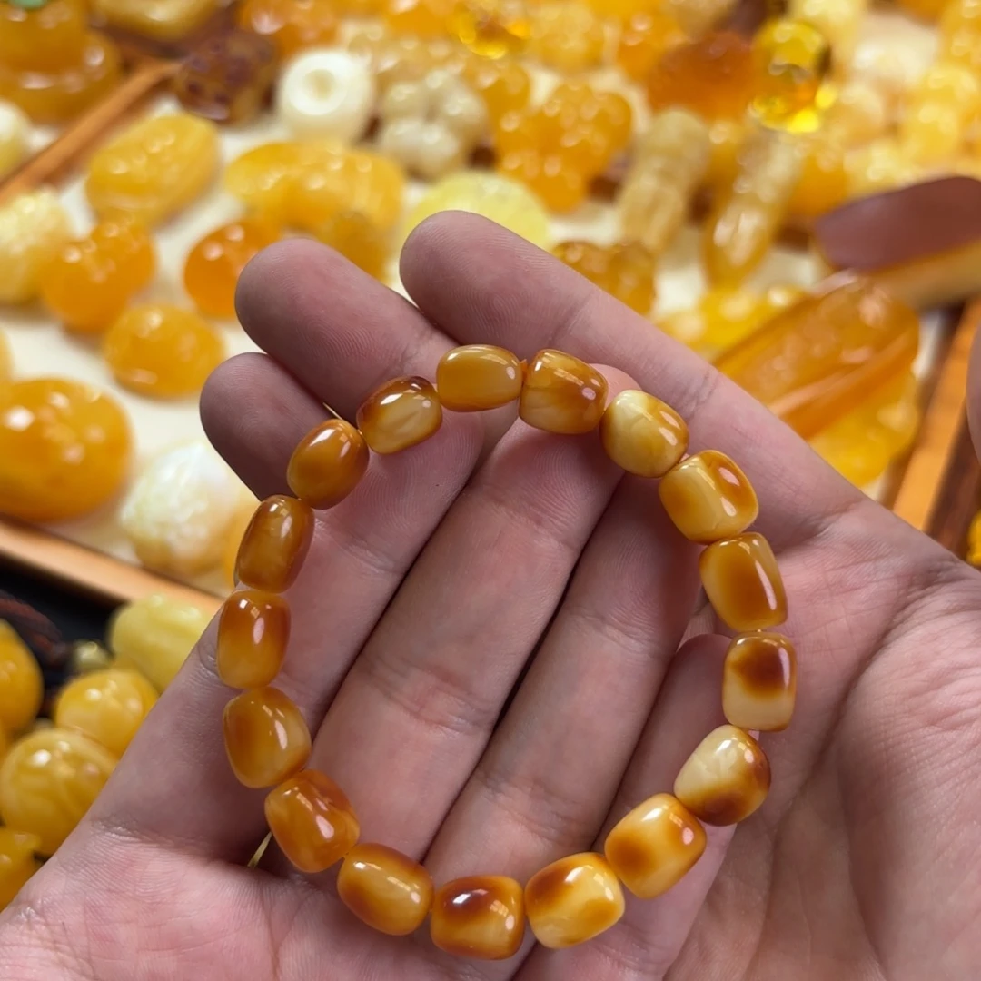 蜜蜡未镶嵌裸石手串