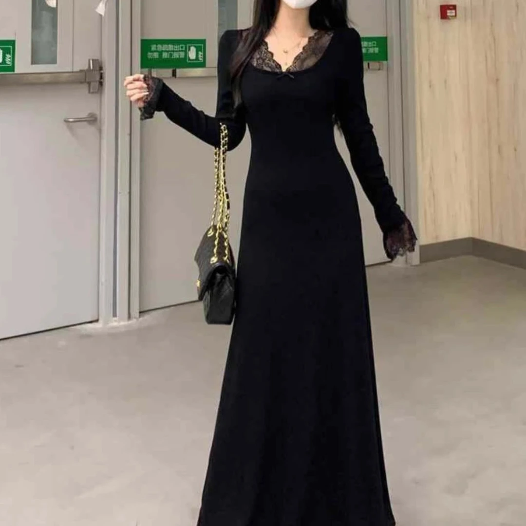 2025女春秋季新爆款战袍内搭蕾丝黑色打底连衣裙子修身包臀长裙潮