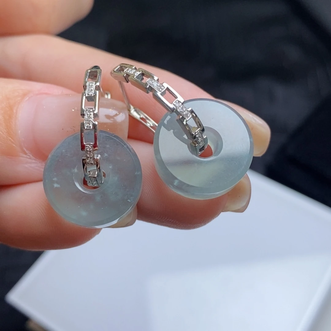 翡翠18K金镶嵌耳饰蓝冰路路通