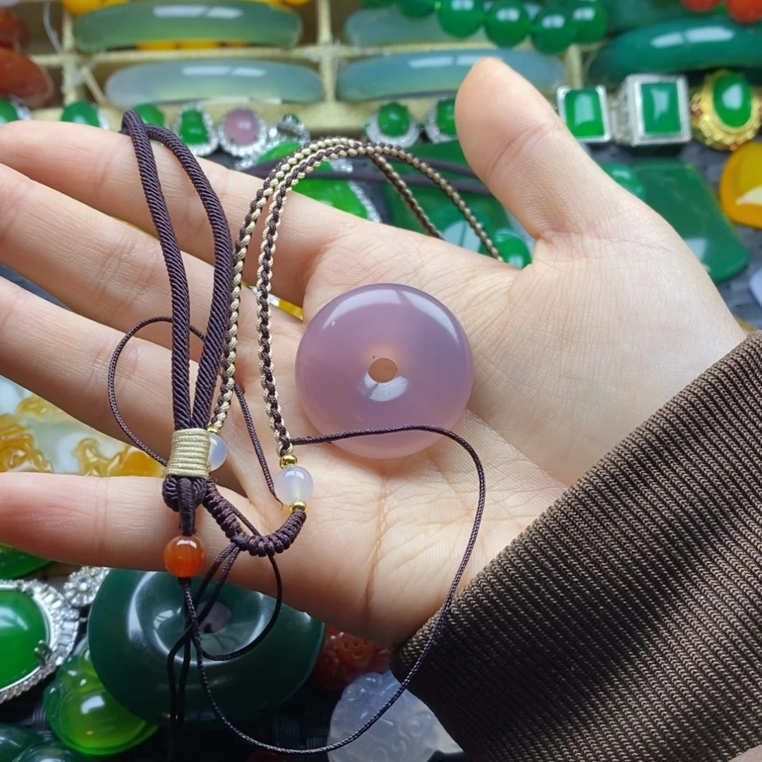 中***拿玛瑙/玉髓未镶嵌颈饰