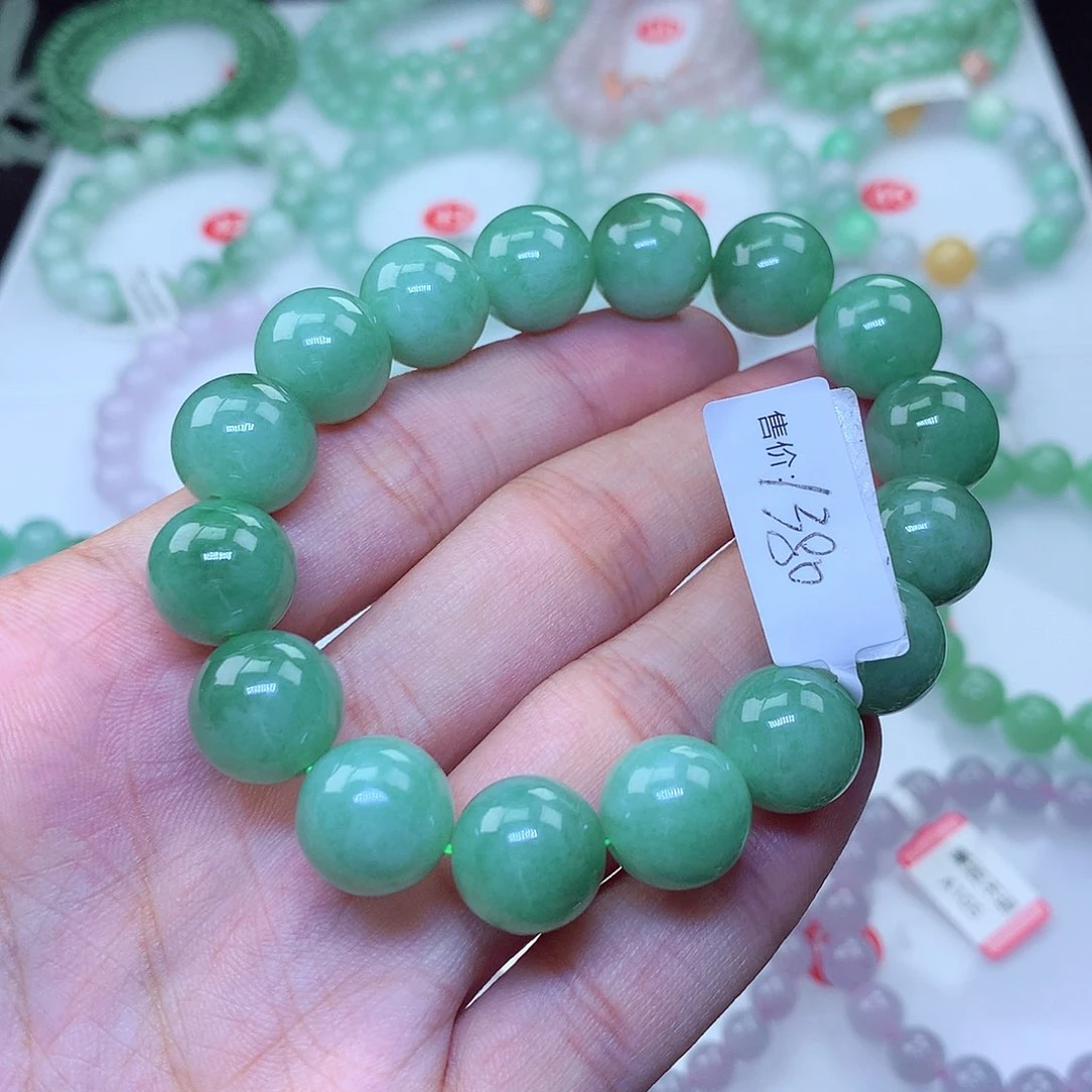 翡翠未镶嵌毛衣链